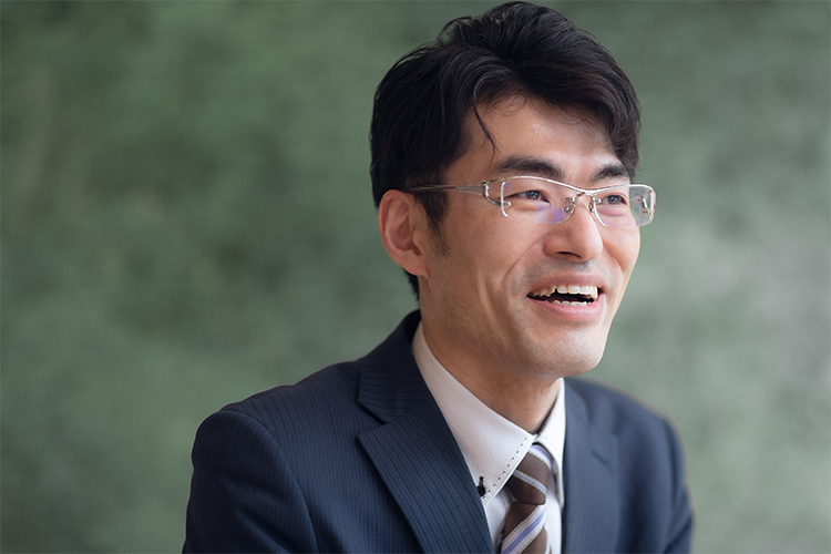 受付システム導入企業  株式会社リョーサンさま 林さま 02
